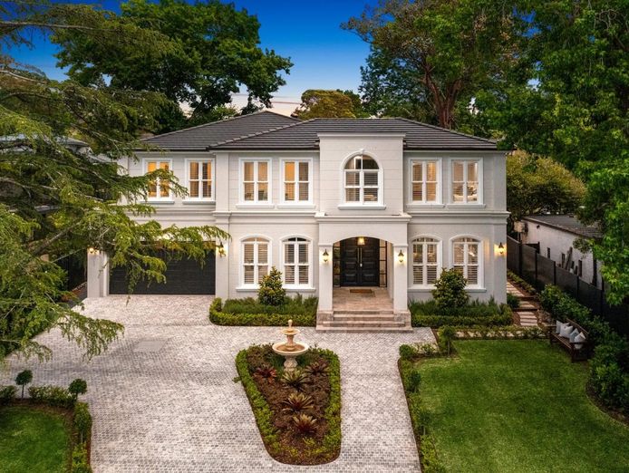 aluminium-fabrication-windows-and-doors-strong-profits-22-years-established-3