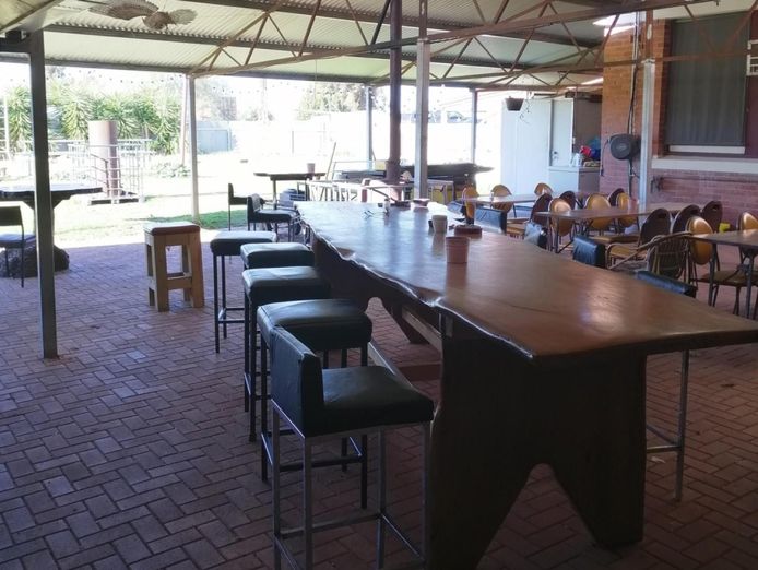 150-000-net-hotel-motel-vendors-terms-4