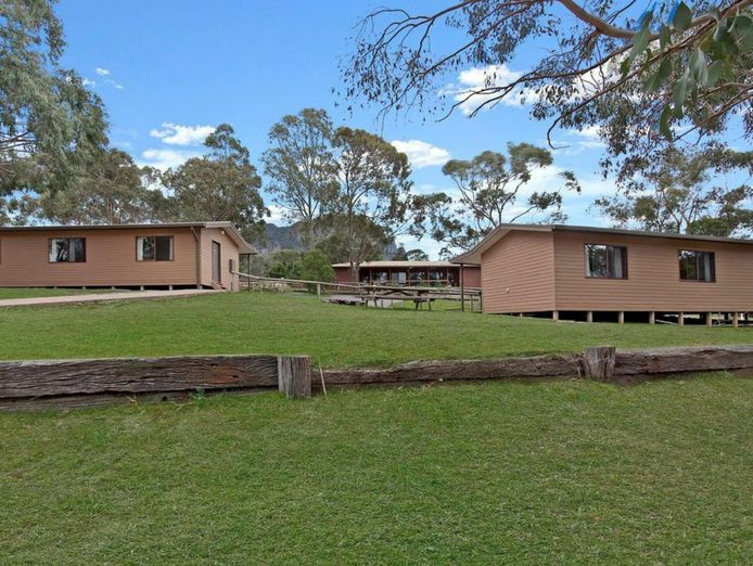 group-accommodation-freehold-and-business-1