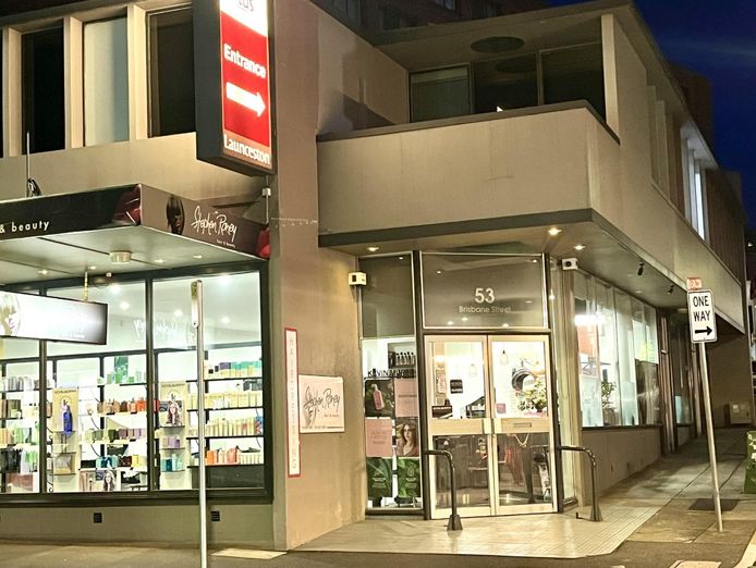 iconic-profitable-5-day-working-hair-salon-offered-first-time-over-50-years-nett-2