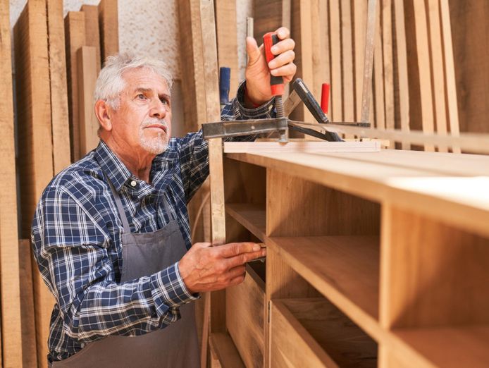 under-contract-established-furniture-manufacturer-servicing-govt-amp-commerc-2