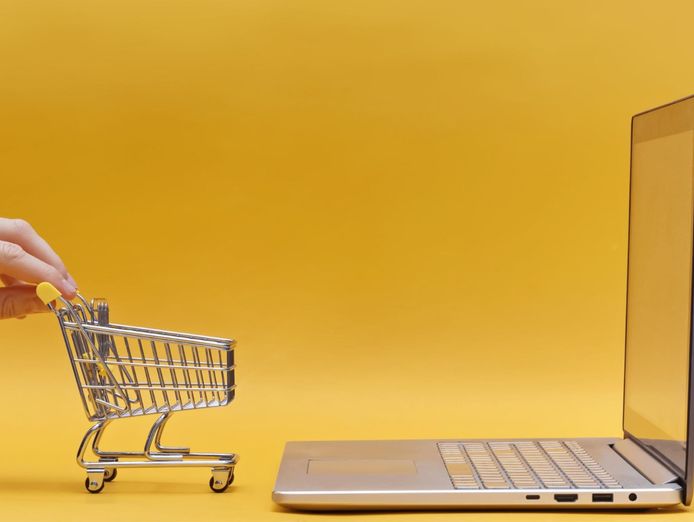 unmissable-opportunity-to-own-a-standout-online-women-39-s-apparel-brand-0