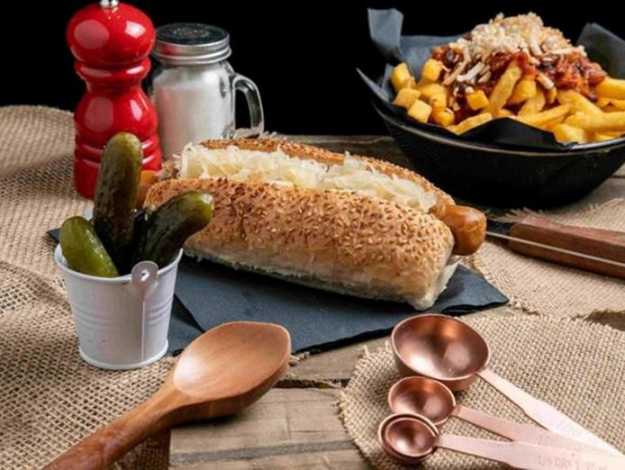 5-dogs-hotdogs-fortitude-valley-brisbane-to-27-000-per-week-excellent-locat-2