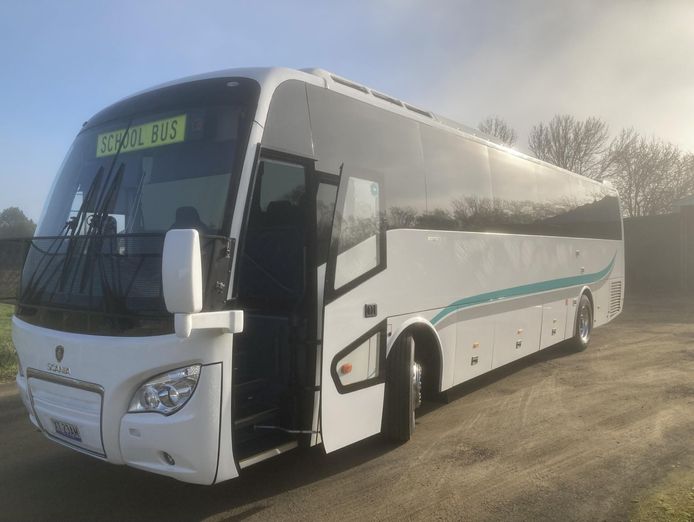 school-bus-contracts-3rd-generation-1-family-76-years-50kono-buses-stable-inco-6