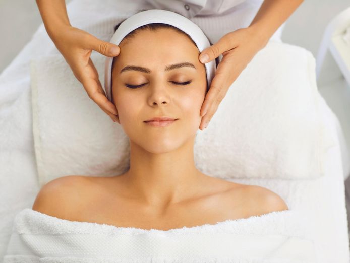 for-sale-exceptional-award-winning-owner-operator-beauty-clinic-15km-south-of-1