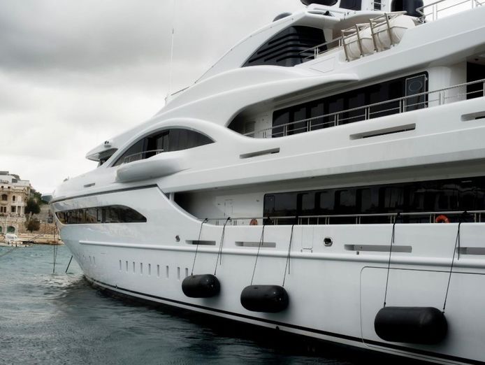 discover-sydney-harbour-39-s-premier-luxury-cruiser-turnkey-operation-fy25-reve-1