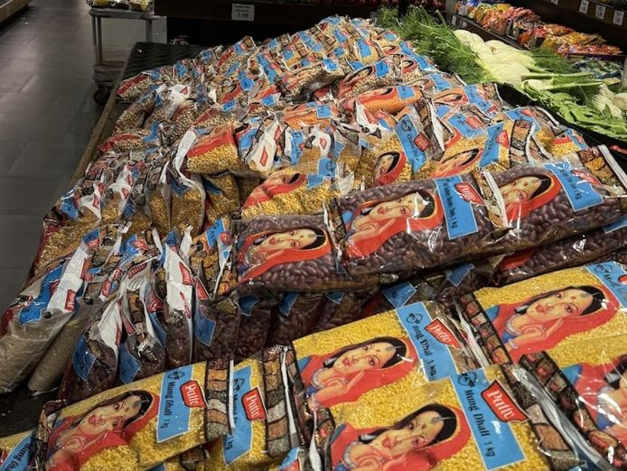 profitable-fruit-amp-veg-store-for-sale-in-busy-shopping-centre-eastern-subu-1