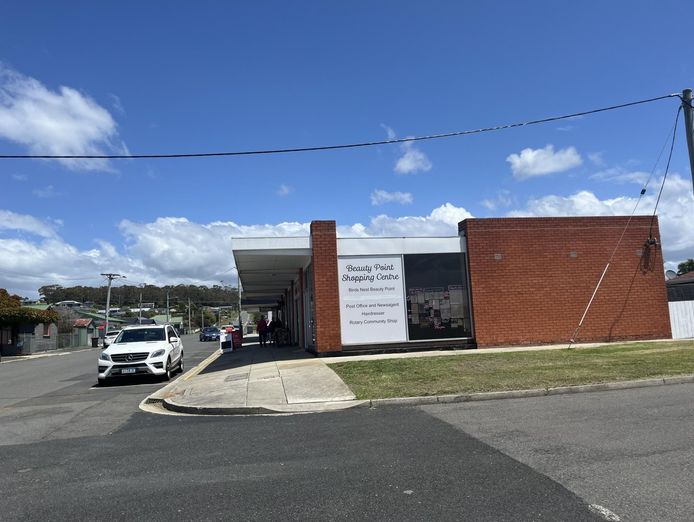 owner-occupier-or-investment-ideal-main-road-frontage-freehold-shop-blank-canvas-1