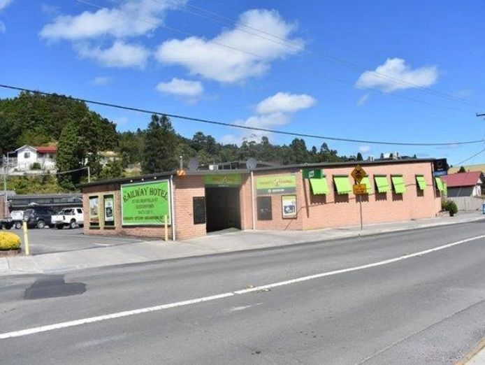 best-value-tasmanian-hotel-all-revenue-streams-excellent-presentation-fhgc-0-0