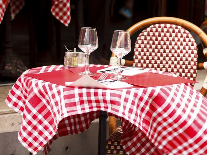 leased-restaurant-with-4-bedroom-residence-ocean-views-included-in-lease-0