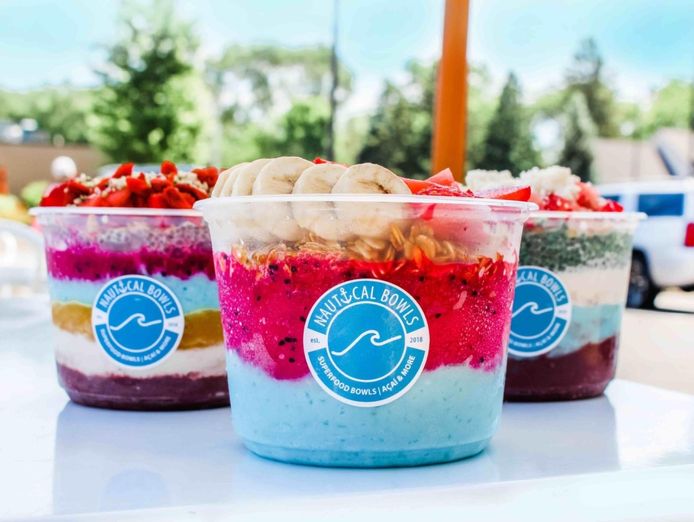 nautical-bowls-acai-qut-university-brisbane-low-cost-franchise-desirable-loc-1