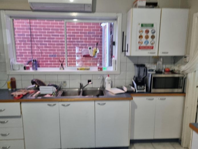 cosy-cheltenham-bakery-cafe-8