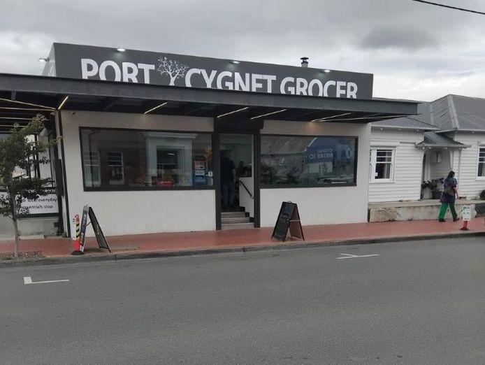 freehold-port-cygnet-grocer-cygnet-with-residence-t-o-1-7m-net-210k-more-0