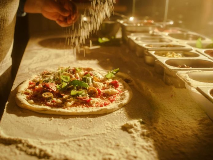 thriving-pizza-shop-authentic-italian-dining-in-prime-central-coast-location-1