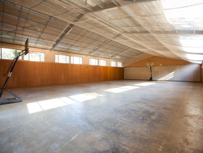 group-accommodation-school-camp-conference-facility-2