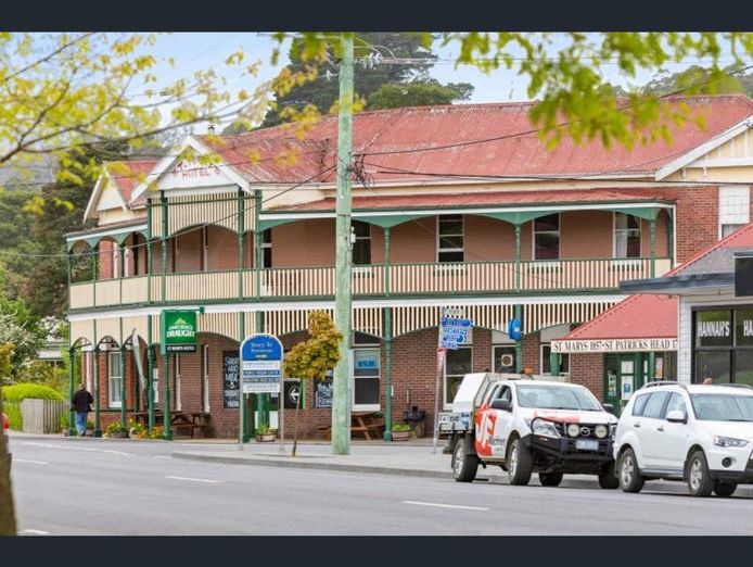 st-marys-hotel-iconic-landmark-leasehold-hotel-only-280-000-savt-o-approx-1-2