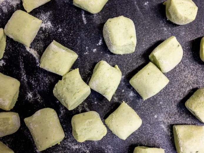 funky-pizza-shop-with-liquor-license-1