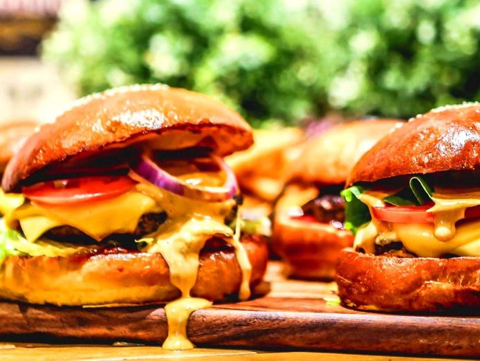 exciting-opportunity-to-own-a-thriving-burger-restaurant-in-north-melbourne-0