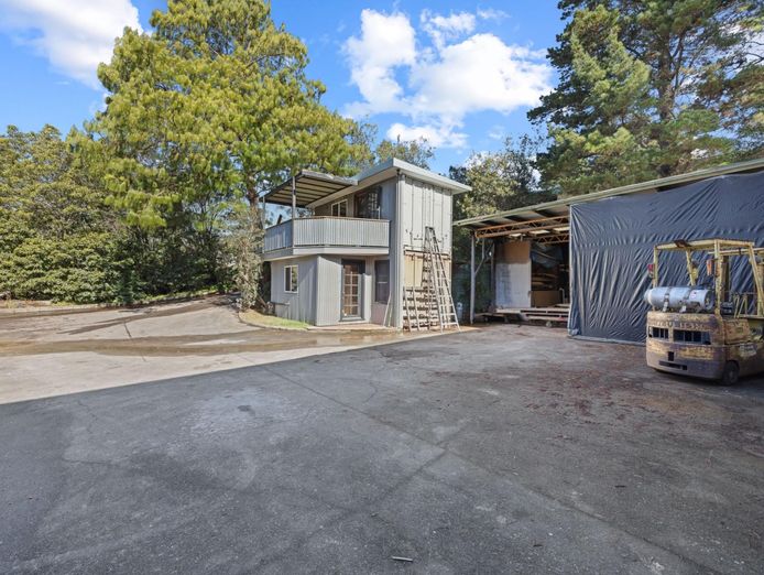 business-warehouse-amp-residence-one-title-endless-potential-mas-2