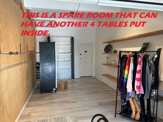 boutique-cafe-with-3-bedroom-apartment-zero-rent-6