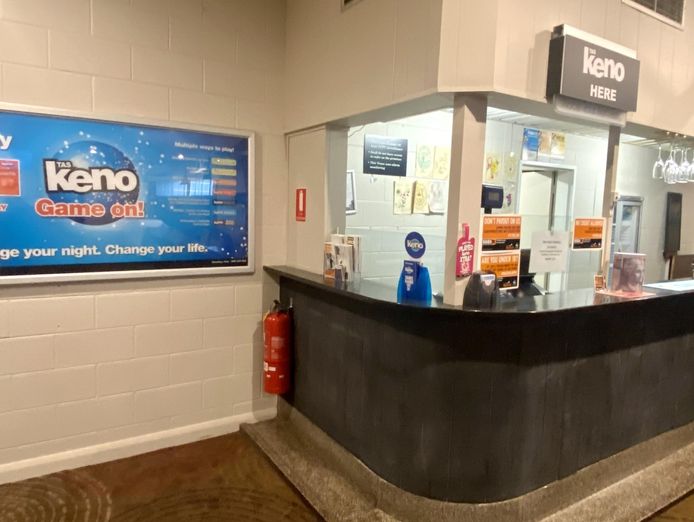 best-value-tasmanian-hotel-all-revenue-streams-excellent-presentation-fhgc-0-7