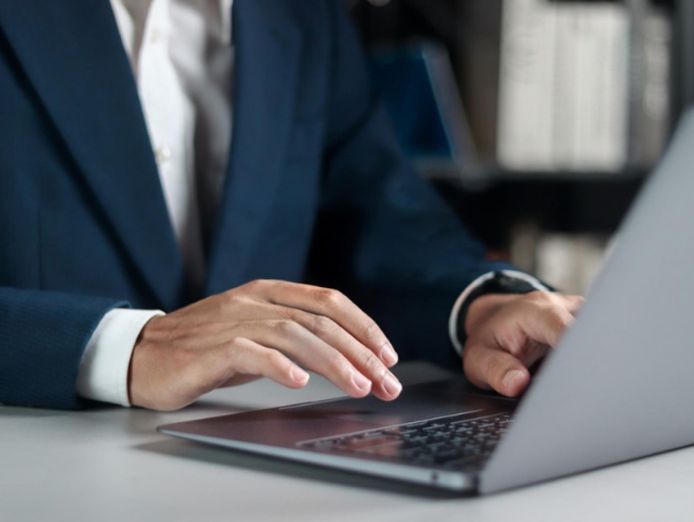 profitable-saas-opportunity-remote-low-cost-300-active-users-across-industr-1