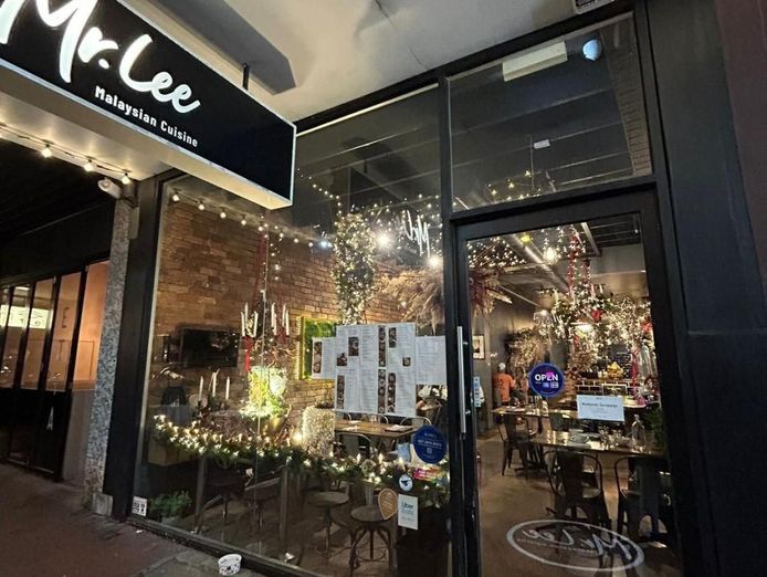 exceptional-restaurant-amp-bar-opportunity-iconic-lygon-street-brunswick-ea-5