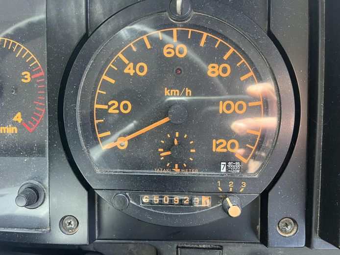 woodstock-bus-service-long-standing-and-reputable-business-5