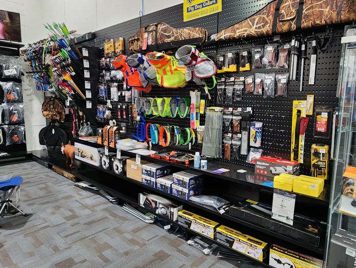 camping-amp-fishing-retail-store-6