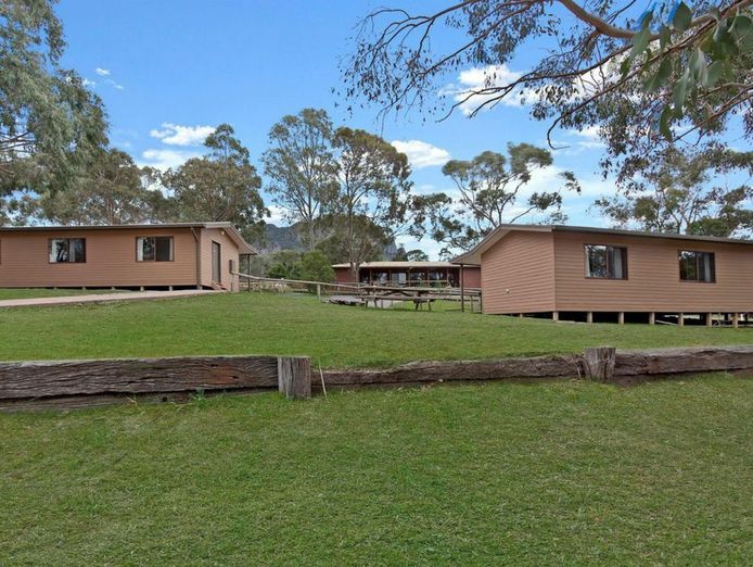 group-accommodation-freehold-and-business-1