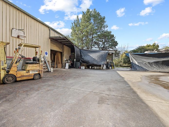 business-warehouse-amp-residence-one-title-endless-potential-mas-0