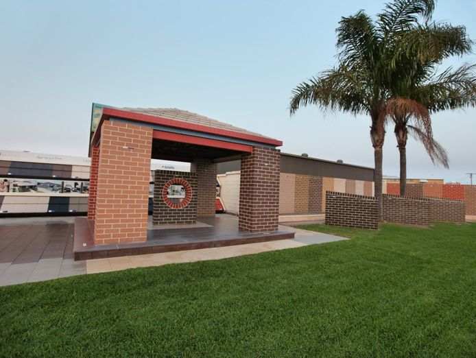 gladstone-brick-sales-and-landscaping-supplies-business-and-property-1