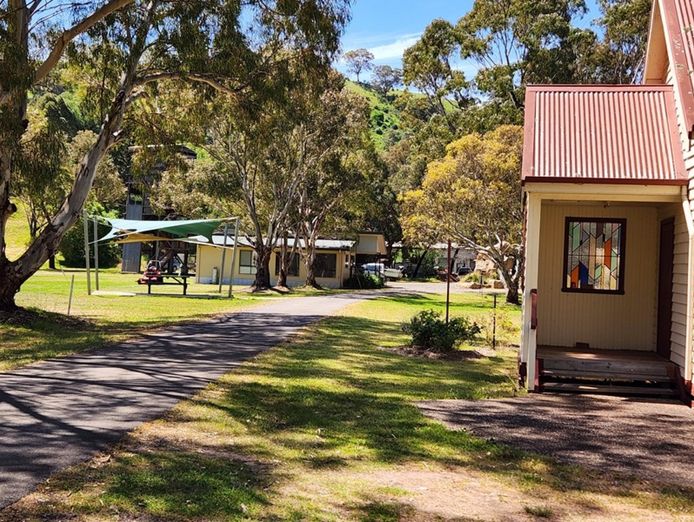 complete-off-grid-town-group-accommodation-caravan-park-general-store-fue-9
