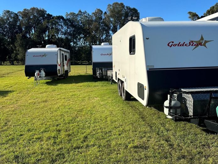 caravan-hire-company-4