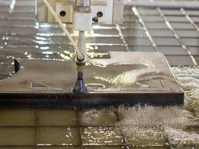 water-jet-cutting-business-1