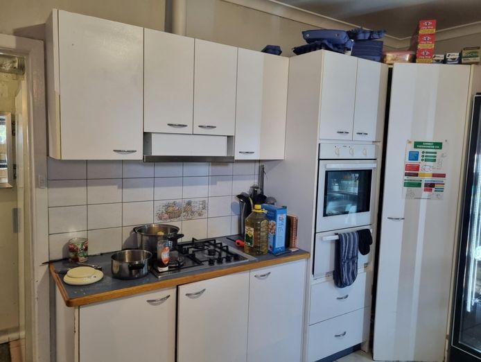 cosy-cheltenham-bakery-cafe-7
