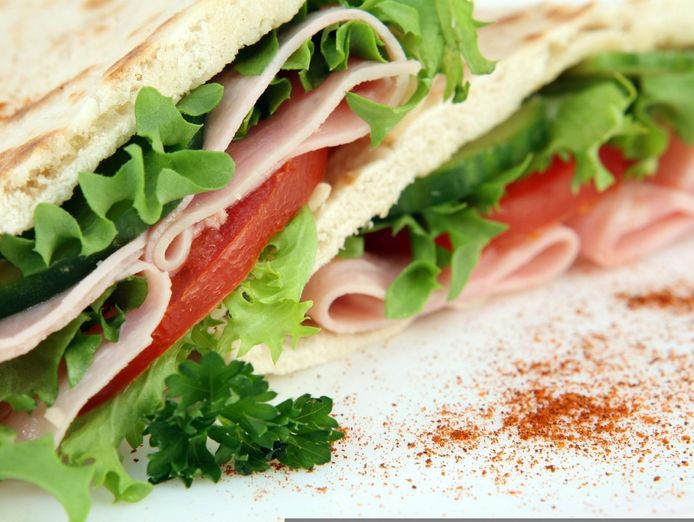 5-day-industrial-snack-bar-bargain-price-for-a-profitable-business-quick-sale-1