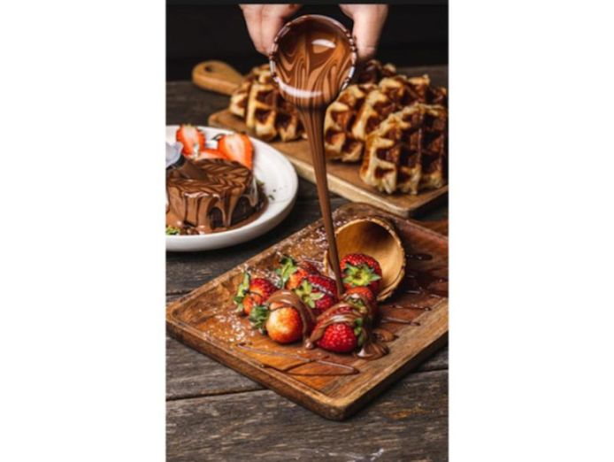 under-management-gelato-amp-dessert-bar-franchise-on-busy-burwoodroad-8