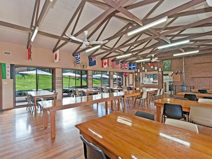 group-accommodation-freehold-and-business-5