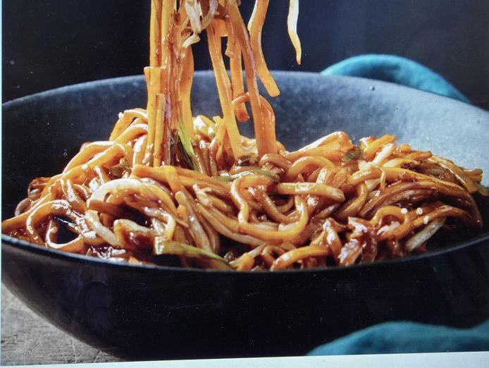 noodle-bar-takeaway-18500-weekly-takings-0