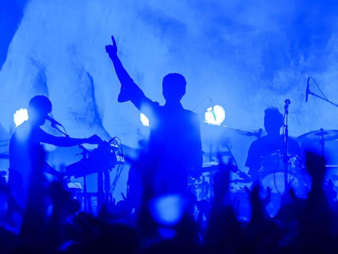 entertainment-amp-performing-arts-products-wholesaler-1