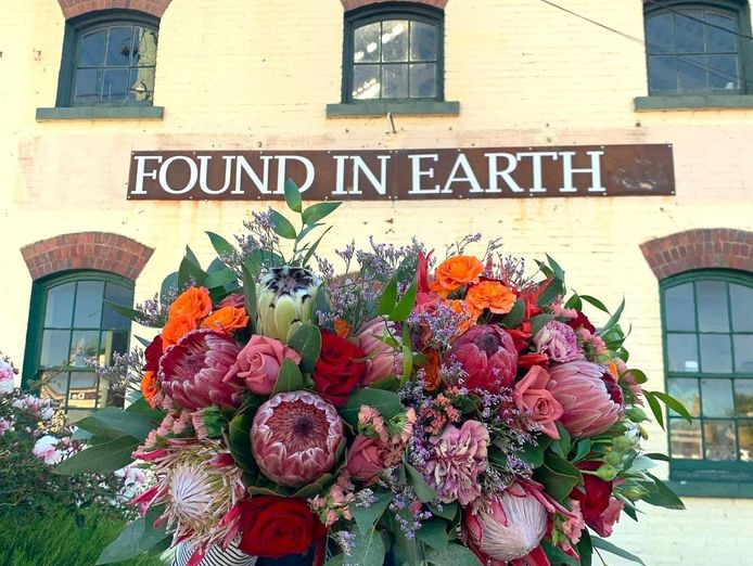 highly-successful-blooming-deloraine-floristry-high-turn-over-o-o-75-000-sav-0