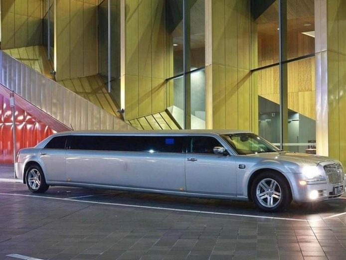 professional-limousine-service-0