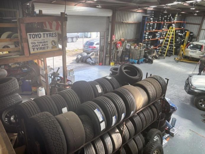 freehold-and-2-businesses-mechanical-workshop-amp-tyre-fitter-4