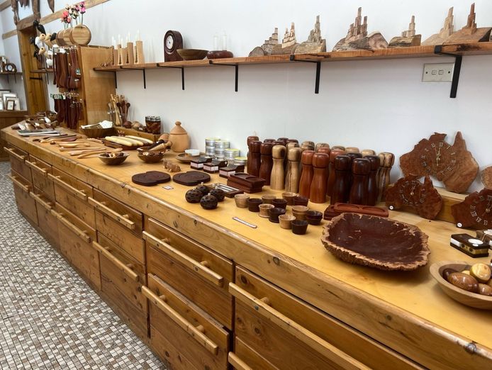 long-established-wooden-retail-business-in-scenic-kangaroo-valley-your-dream-b-1