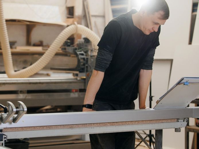 cabinet-making-business-making-consistent-returns-2