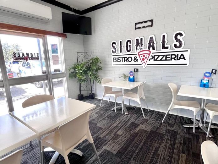 signal-station-tavern-offers-over-99-000-sav-easy-operation-main-rd-frontage-7