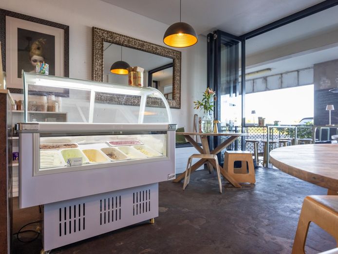 business-for-sale-coastal-pizzeria-with-ocean-views-mas-224-2