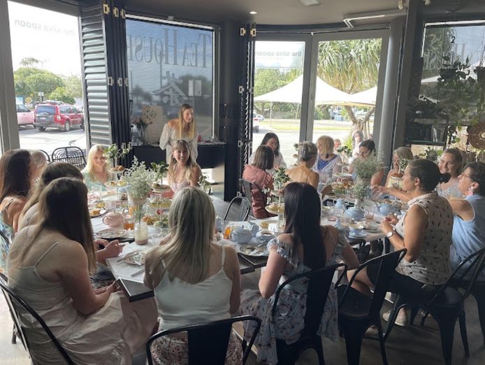 exotic-cafe-and-tea-shop-in-picturesque-waterside-location-sunshine-coast-2