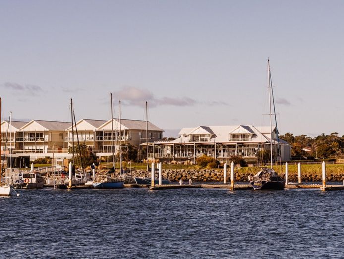 leasehold-gym-brand-new-setup-with-5-motel-rooms-fully-licensed-restaurant-and-g-0